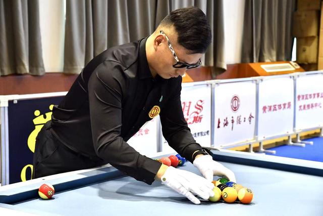 并用表情贴 并用表情贴