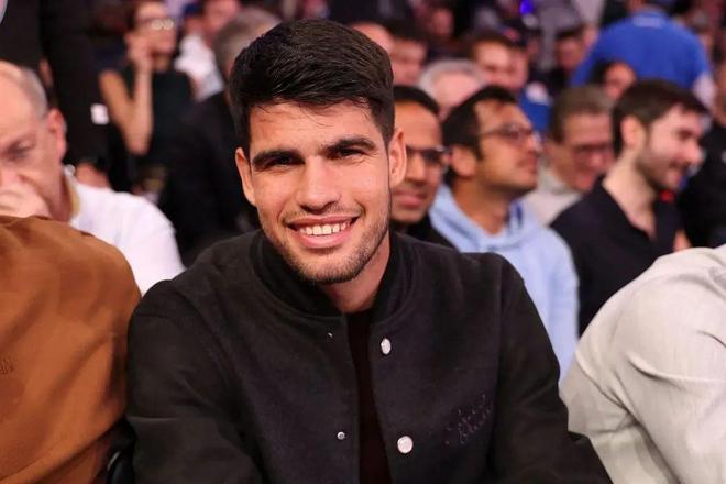 申花门将两 申花门将两